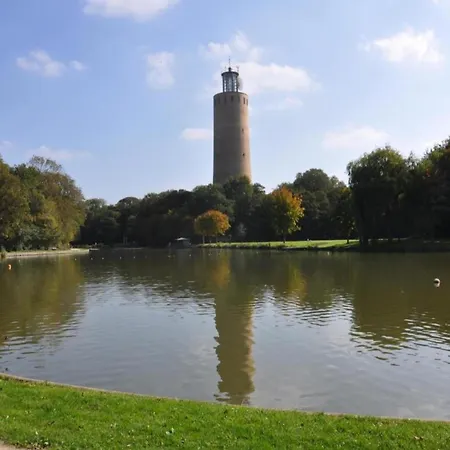 Apartment Sunny Escape By The Shore